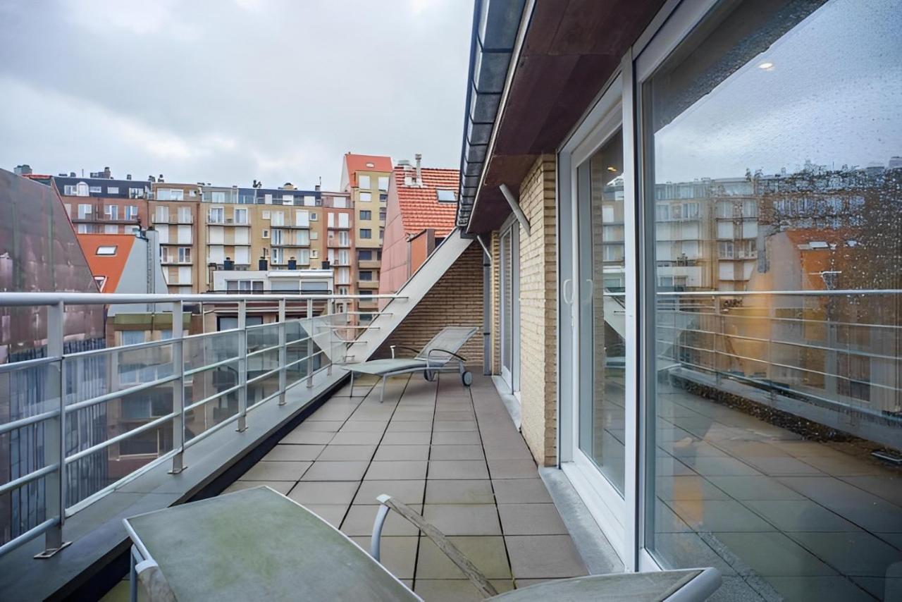 Big And Comfortable Triplex In Knokke Εξωτερικό φωτογραφία